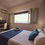 Couette-café Oasis 4*