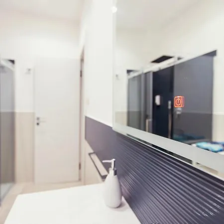 Oda ve Kahvaltı Oasis Aci Castello