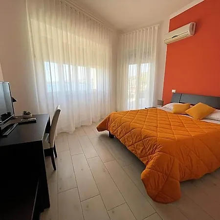 Oasis 4* Aci Castello