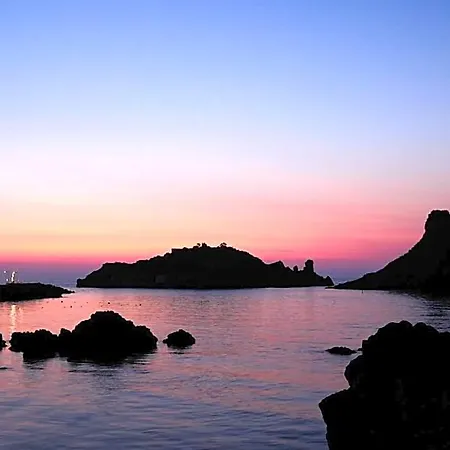 Oasis Bed & Breakfast Aci Castello