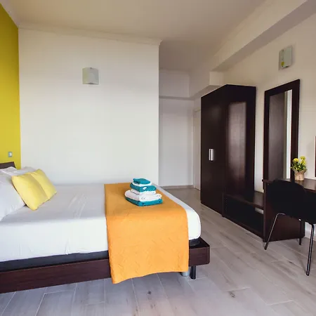 Oasis Alojamento de Acomodação e Pequeno-almoço 4*