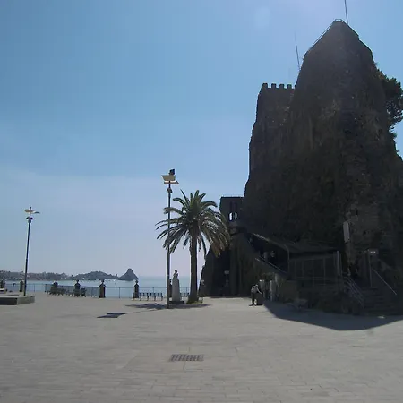 Oasis Oda ve Kahvaltı Aci Castello