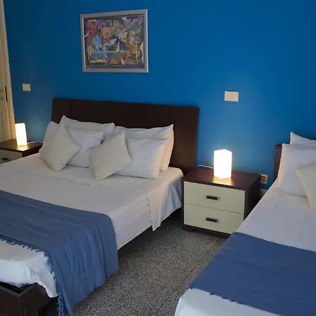 Oasis Bed & Breakfast 4*