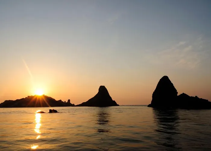 Oasis Ачи Костелло